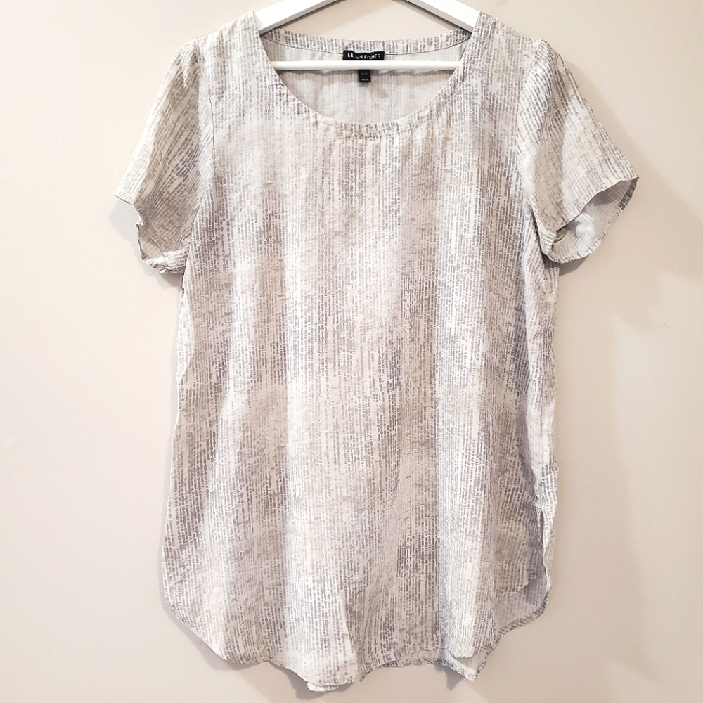 Eileen Fisher - Silk Tee Blouse Neutral Pattern - Size M